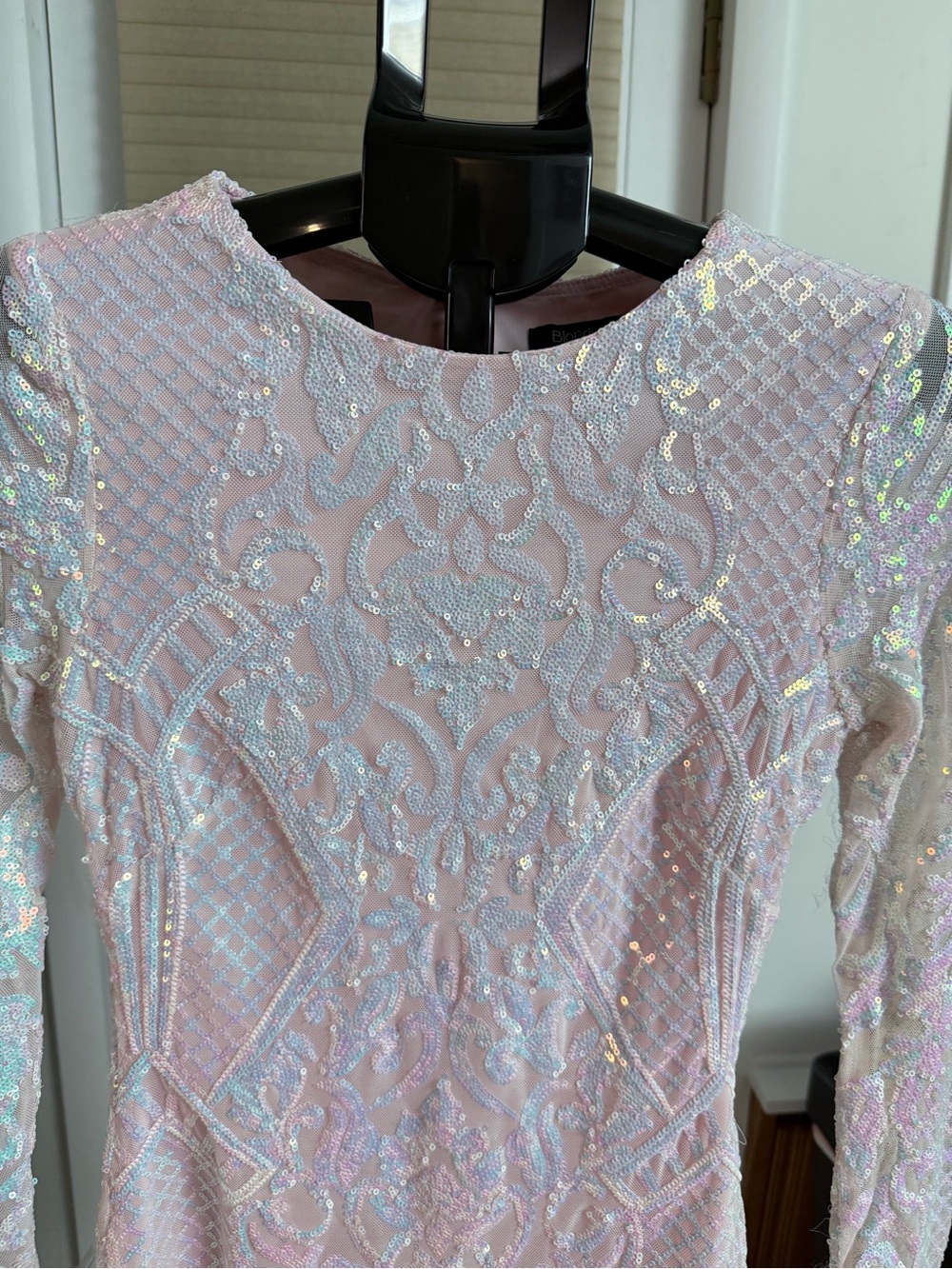 Blondie Nites Iridescent Pink Sequin Mini Dress sz 7 sheer feather cuff sleeves - Picture 3 of 16